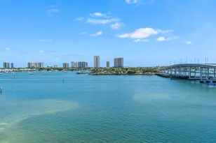 2640 Lake Shore Dr, Riviera Beach, FL 33404 - Photo 37