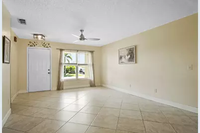 5680 Travelers Way, Fort Pierce, FL 34982 - Photo 11