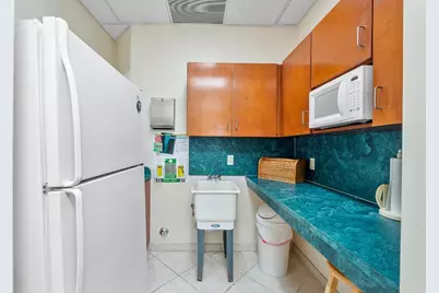 18044 NW 6th Street #101, Pembroke Pines, FL 33029 - Photo 13