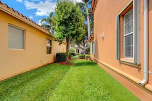 10641 Willow Oak Ct, Wellington, FL 33414 - Photo 49