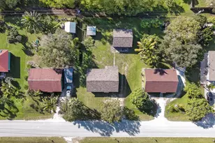 48 N Oak St, Fellsmere, FL 32948 - Photo 19