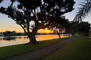 5249 Tennis Ln, Delray Beach, FL 33484 - Photo 19