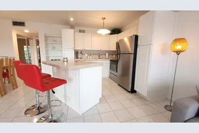 405 Southampton A, West Palm Beach, FL 33417 - Photo 5
