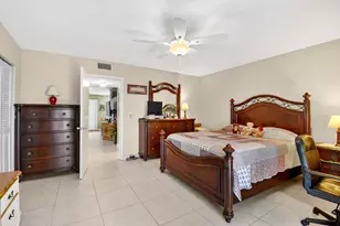 3160 Lake Osborne Dr, Lake Worth Beach, FL 33461 - Photo 15