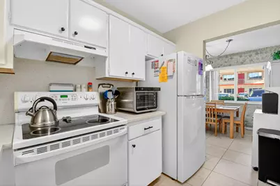3160 Lake Osborne Drive #109, Lake Worth Beach, FL 33461 - Photo 9