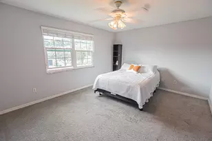 1580 SW Harbour Isles Cir, Port Saint Lucie, FL 34986 - Photo 11