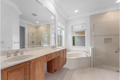 208 Via Condado Way, Palm Beach Gardens, FL 33418 - Photo 33