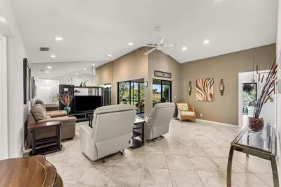 5574 Parkwalk Circle E, Boynton Beach, FL 33472 - Photo 15