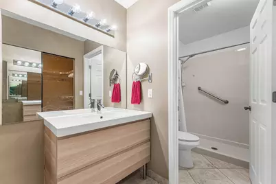 5574 Parkwalk Circle E, Boynton Beach, FL 33472 - Photo 23