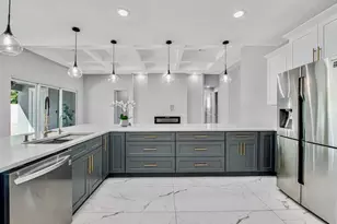 2092 SW Airoso Blvd, Port Saint Lucie, FL 34984 - Photo 33