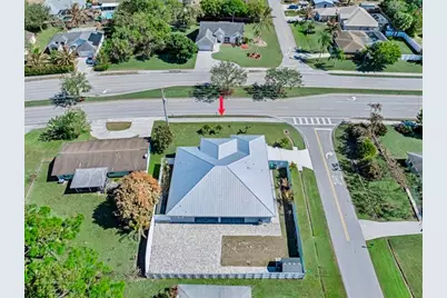 2092 SW Airoso Boulevard, Port Saint Lucie, FL 34984 - Photo 7
