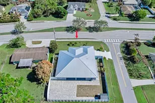 2092 SW Airoso Blvd, Port Saint Lucie, FL 34984 - Photo 7