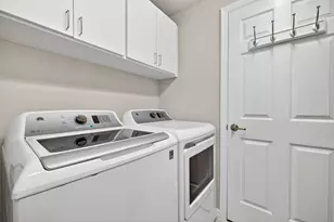 17361 Cherrywood Ct, Bonita Springs, FL 34135 - Photo 27
