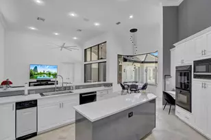 3799 Coventry Ln, Boca Raton, FL 33496 - Photo 9