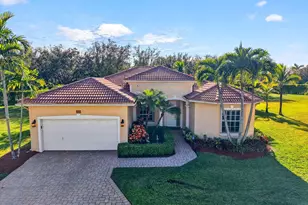 9566 Lantern Bay Cir, West Palm Beach, FL 33411 - Photo 7