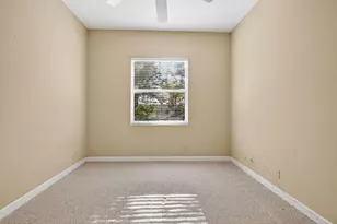 9566 Lantern Bay Cir, West Palm Beach, FL 33411 - Photo 43