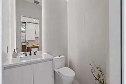 1136 NE 9th Avenue, Delray Beach, FL 33483 - Photo 33