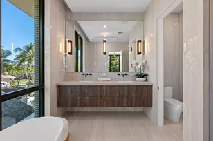 1136 NE 9th Ave, Delray Beach, FL 33483 - Photo 25