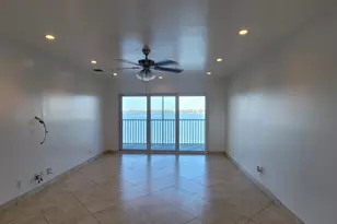 100 Waterway Dr S, Lantana, FL 33462 - Photo 17