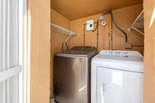 323 NW 21st Ave, Miami, FL 33125 - Photo 23