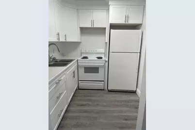 172 Sussex I, West Palm Beach, FL 33417 - Photo 9