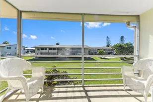 142 Norwich F, West Palm Beach, FL 33417 - Photo 17