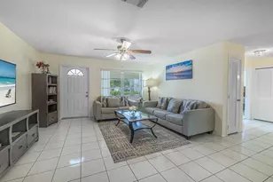 135 NW 14th St, Boynton Beach, FL 33426 - Photo 9