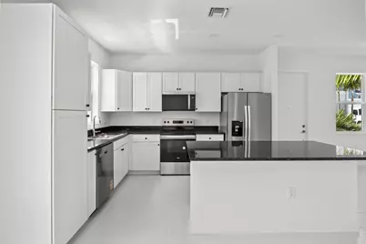 4520 Longwood Lake Square, Westlake, FL 33470 - Photo 11