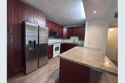 2700 S University Drive #7b, Davie, FL 33328 - Photo 3