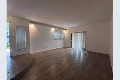 2700 S University Drive #7b, Davie, FL 33328 - Photo 1