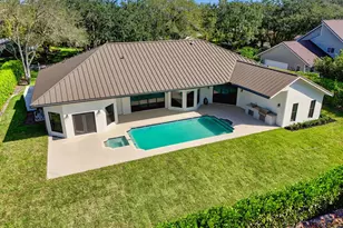 18240 SE Heritage Dr, Tequesta, FL 33469 - Photo 3