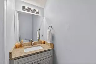 5015 Palmbrooke Cir, West Palm Beach, FL 33417 - Photo 21