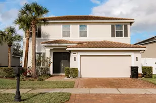 11334 SW Glengarry Ct, Port Saint Lucie, FL 34987 - Photo 1