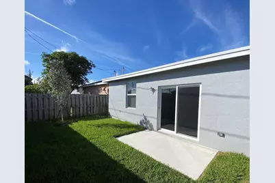 514 NW 11th Avenue, Boynton Beach, FL 33435 - Photo 17