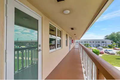 229 Chatham K, West Palm Beach, FL 33417 - Photo 7