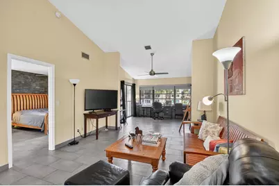 4900 Lucerne Lakes Boulevard #201, Lake Worth, FL 33467 - Photo 9