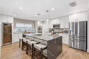 5867 NW Leah Dr, Port Saint Lucie, FL 34986 - Photo 3