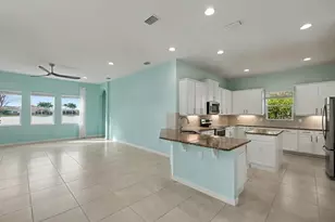 11940 SW Aventino Dr, Port Saint Lucie, FL 34987 - Photo 9