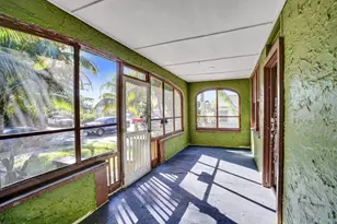627 30th St, West Palm Beach, FL 33407 - Photo 11