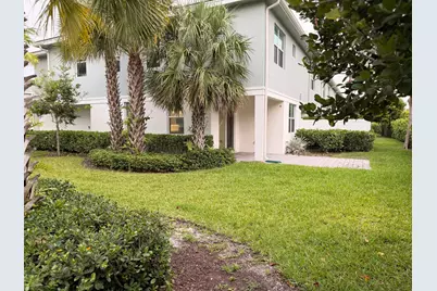 562 Parsons Way, Deerfield Beach, FL 33442 - Photo 5