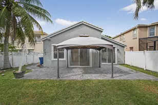 1475 Running Oak Ln, Royal Palm Beach, FL 33411 - Photo 31