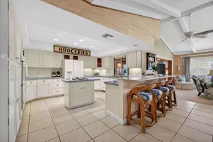 5610 SE Winged Foot Dr, Stuart, FL 34997 - Photo 7