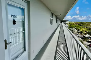 6161 NW 2nd Ave, Boca Raton, FL 33487 - Photo 9