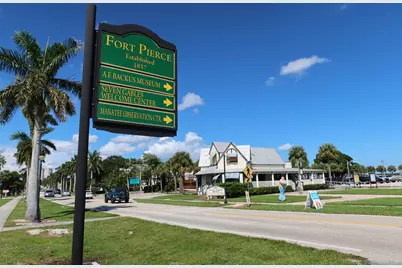 5681 NW Croton Avenue, Port Saint Lucie, FL 34986 - Photo 35