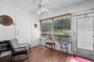 884 Worcester Ln, Lake Worth, FL 33467 - Photo 7