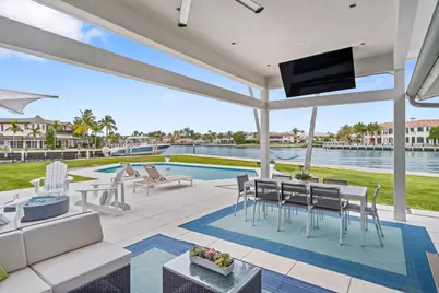 35 Castle Harbor Island, Fort Lauderdale, FL 33308 - Photo 3