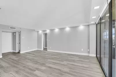 859 Jeffery Street #810, Boca Raton, FL 33487 - Photo 9
