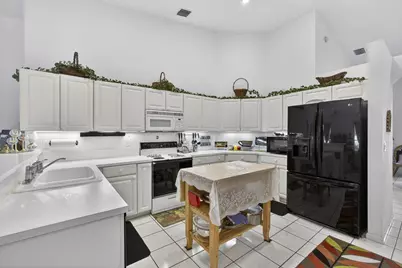 1940 S Club Drive, Wellington, FL 33414 - Photo 13