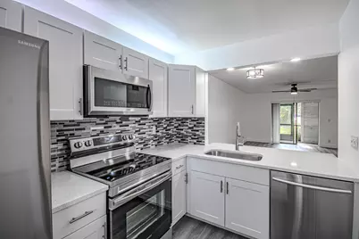 7094 Golf Colony Court #102, Lake Worth, FL 33467 - Photo 3