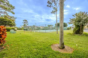 7094 Golf Colony Ct, Lake Worth, FL 33467 - Photo 23